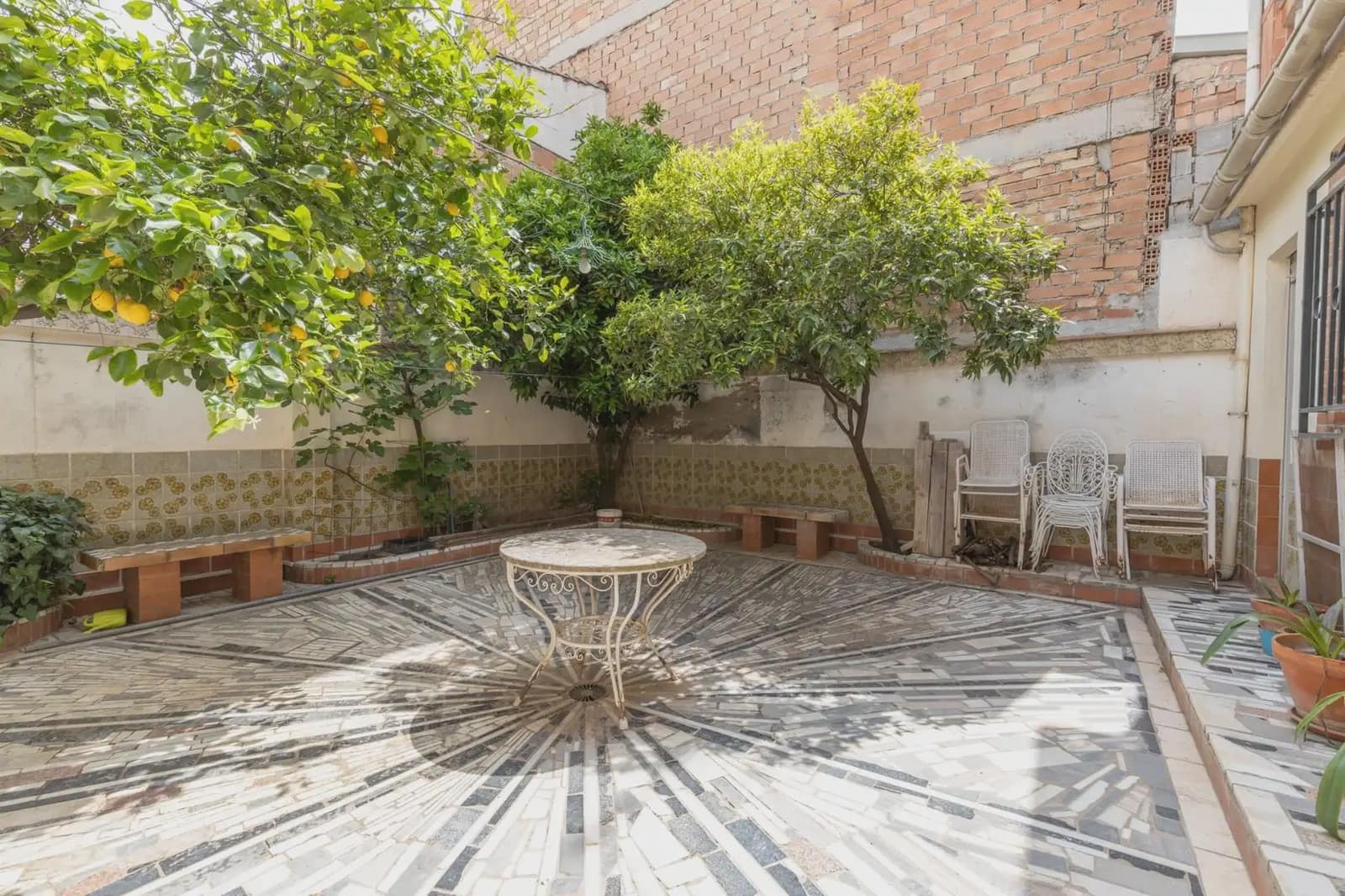 Byhus til salg i Armilla med garage - € 295.000 (Ref: 9837605)