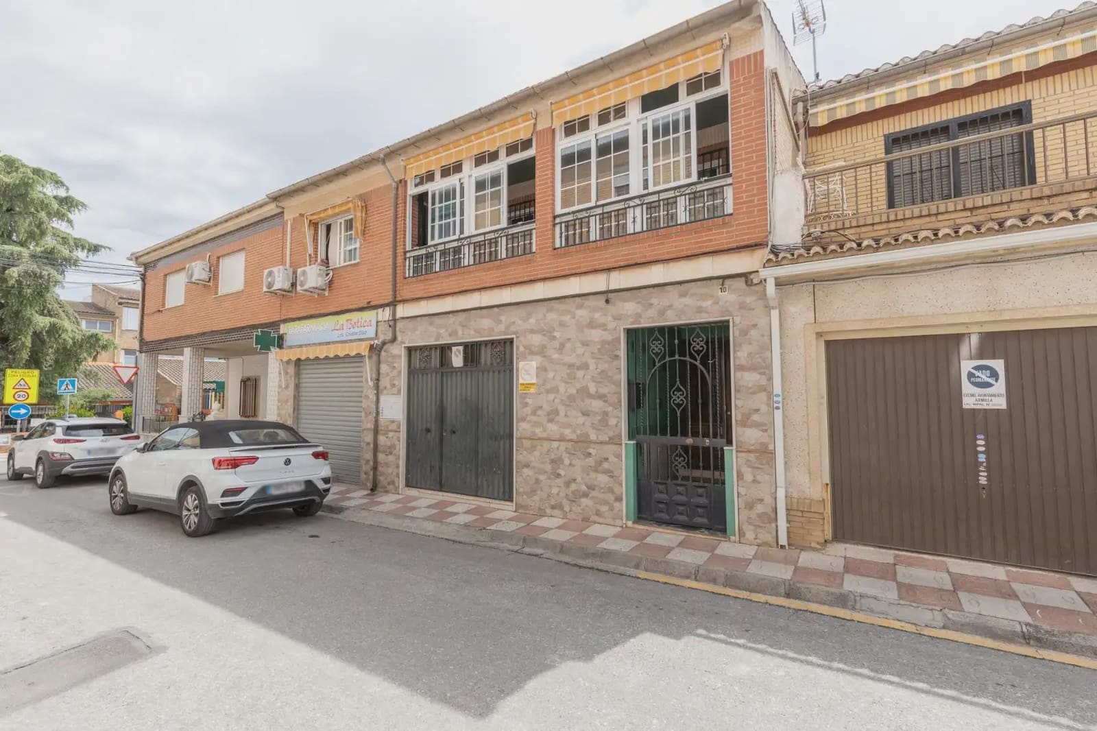 Byhus til salg i Armilla med garage - € 295.000 (Ref: 9837605)