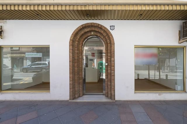 Gewerbe zu verkaufen in Figares, Granada Stadt - 215.000 € (Ref: 9837606)