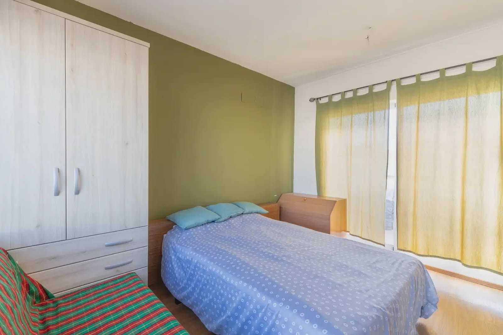 Omakotitalo myytävänä paikassa Churriana de la Vega - 345 000 € (Ref: 9837607)