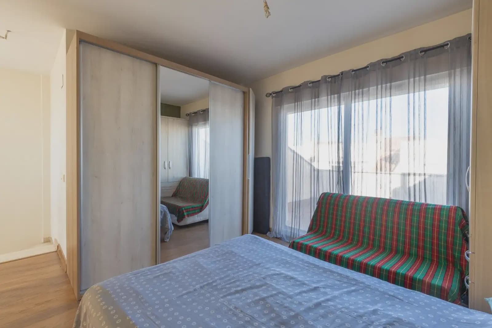 Omakotitalo myytävänä paikassa Churriana de la Vega - 345 000 € (Ref: 9837607)