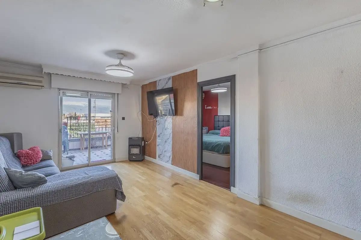 Lejlighed til salg i Atarfe med garage - € 125.000 (Ref: 9837610)