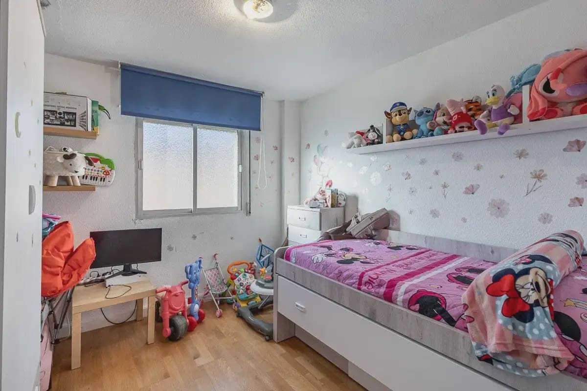 Lejlighed til salg i Atarfe med garage - € 125.000 (Ref: 9837610)