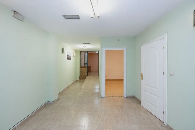 Gewerbe zu verkaufen in Figares, Granada Stadt - 80.000 € (Ref: 9837611)