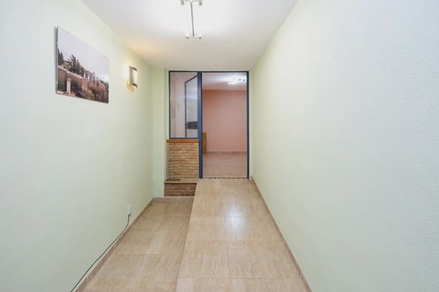 Gewerbe zu verkaufen in Figares, Granada Stadt - 80.000 € (Ref: 9837611)