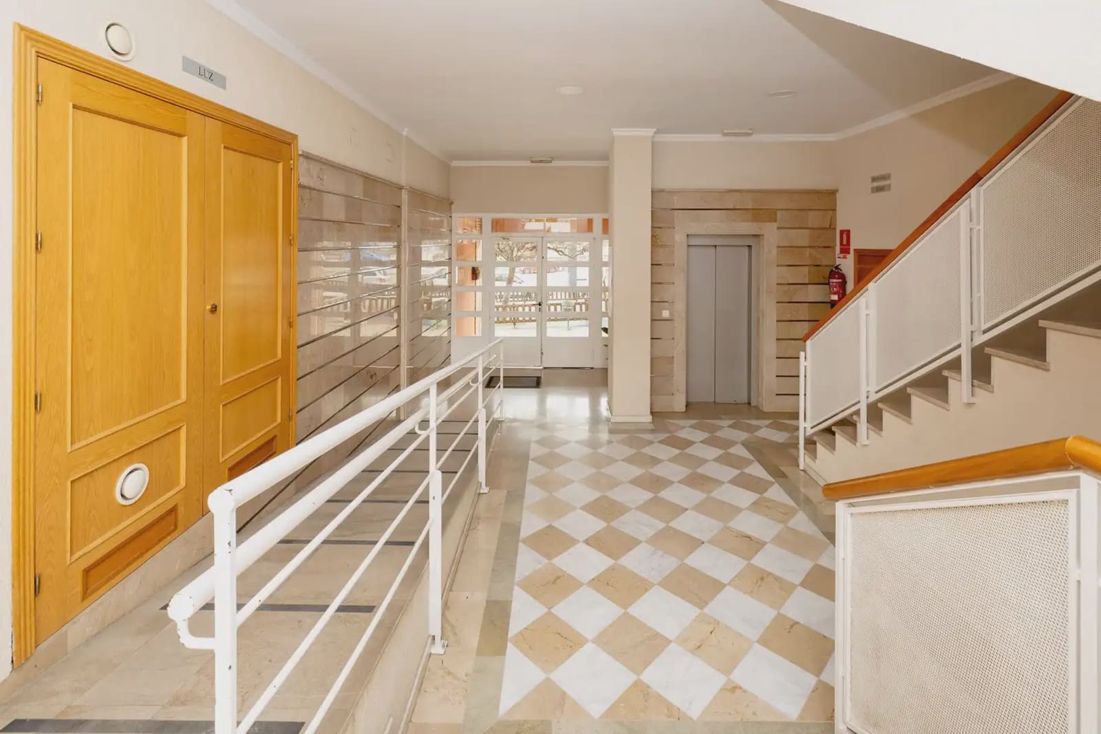 Appartamento in vendita in Granada citta con piscina garage - 289.990 € (Rif: 9837612)