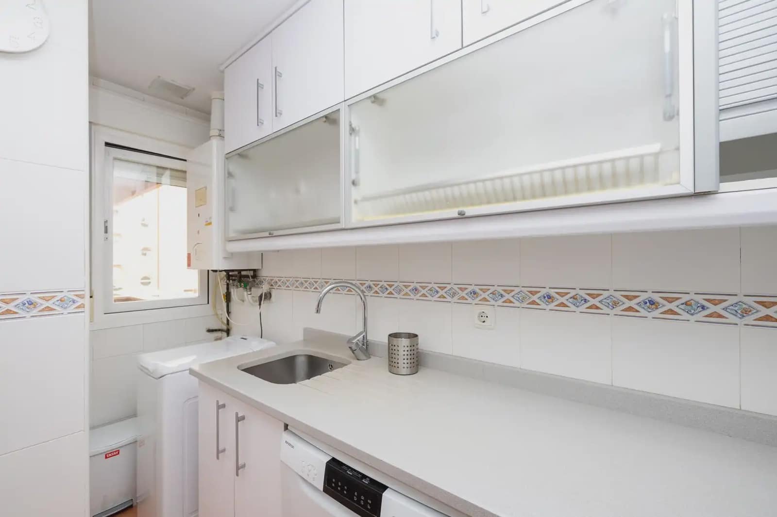 Appartamento in vendita in Granada citta con piscina garage - 289.990 € (Rif: 9837612)