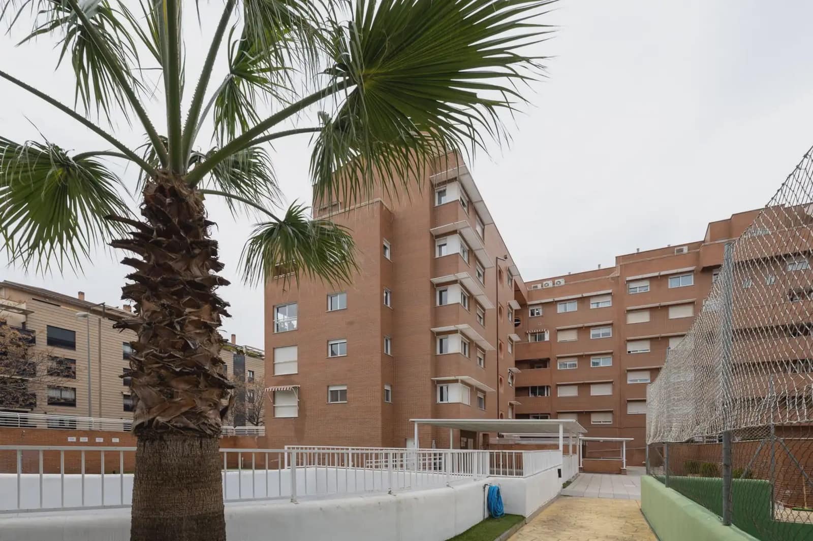 Appartamento in vendita in Granada citta con piscina garage - 289.990 € (Rif: 9837612)