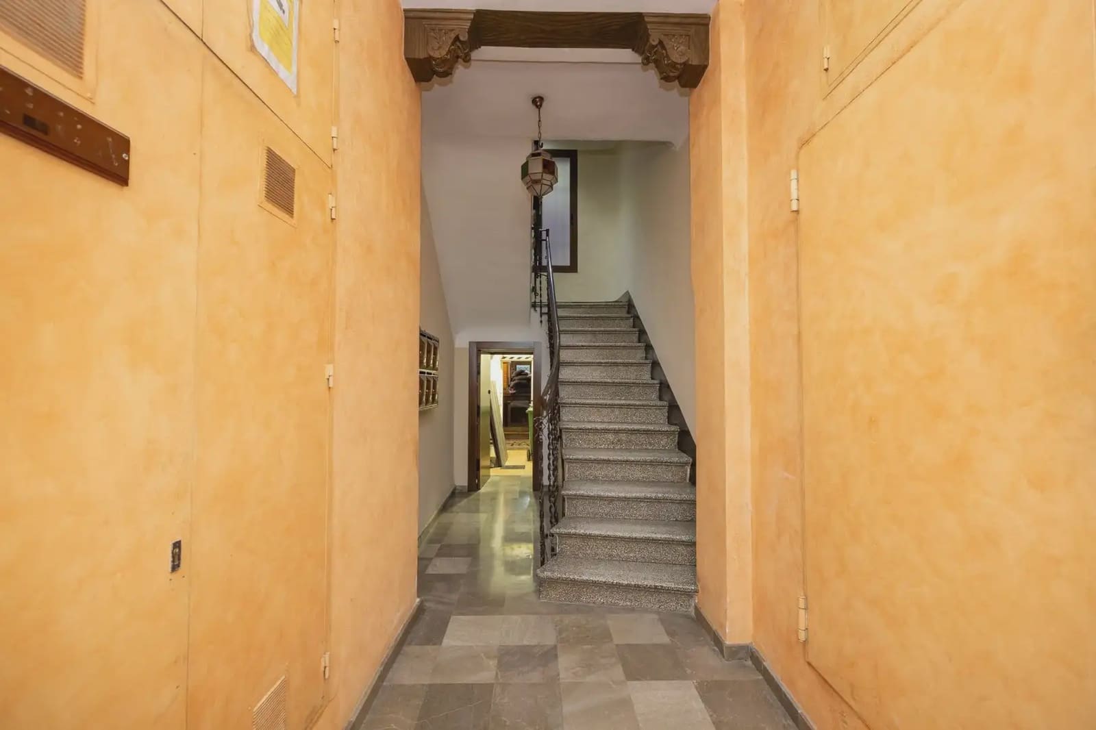 Hus til salgs i Granada by - € 1 700 000 (Ref: 9837613)