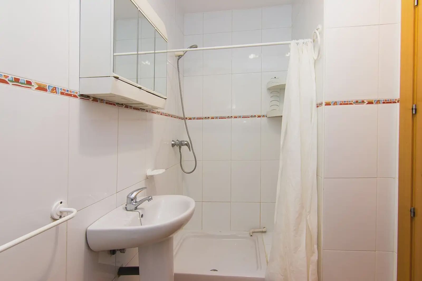 Hus til salgs i Granada by - € 1 700 000 (Ref: 9837613)