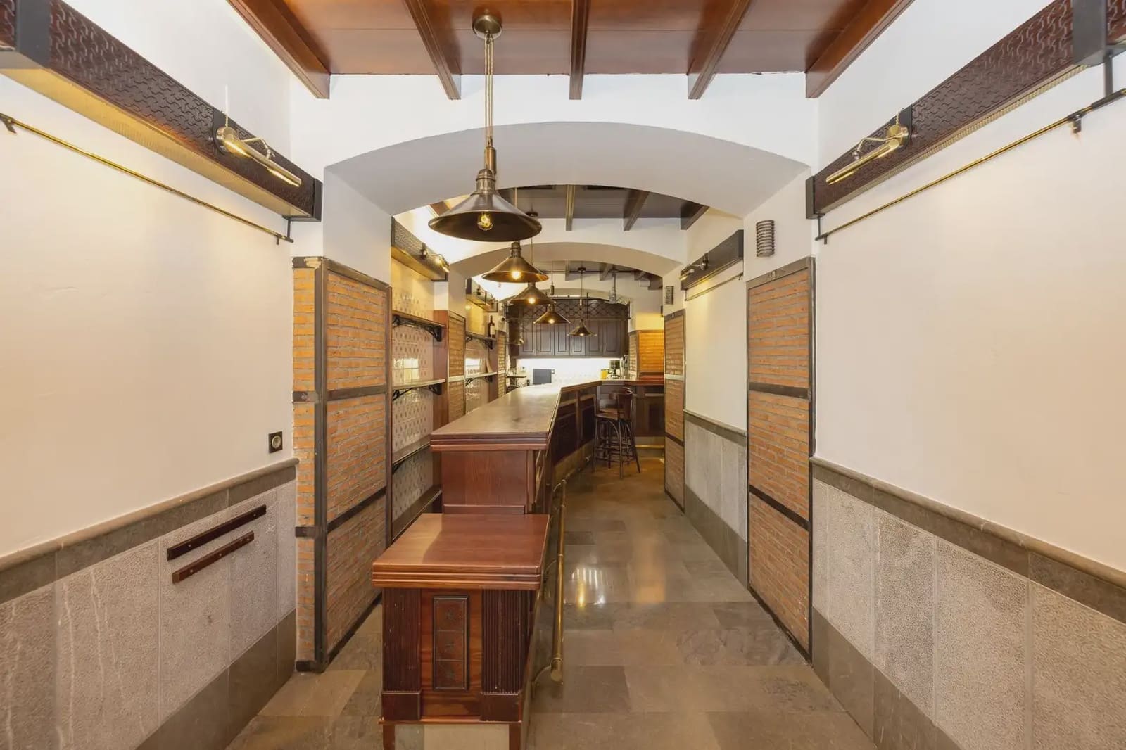 Hus til salgs i Granada by - € 1 700 000 (Ref: 9837613)
