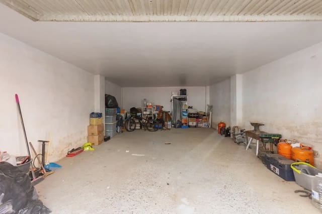 Garage til salg i Almuñécar - € 80.000 (Ref: 9837614)