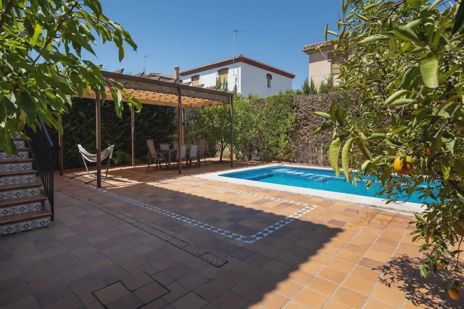 Semi-detached Villa for sale in Vegas del Genil with pool garage - € 350,000 (Ref: 9837617)