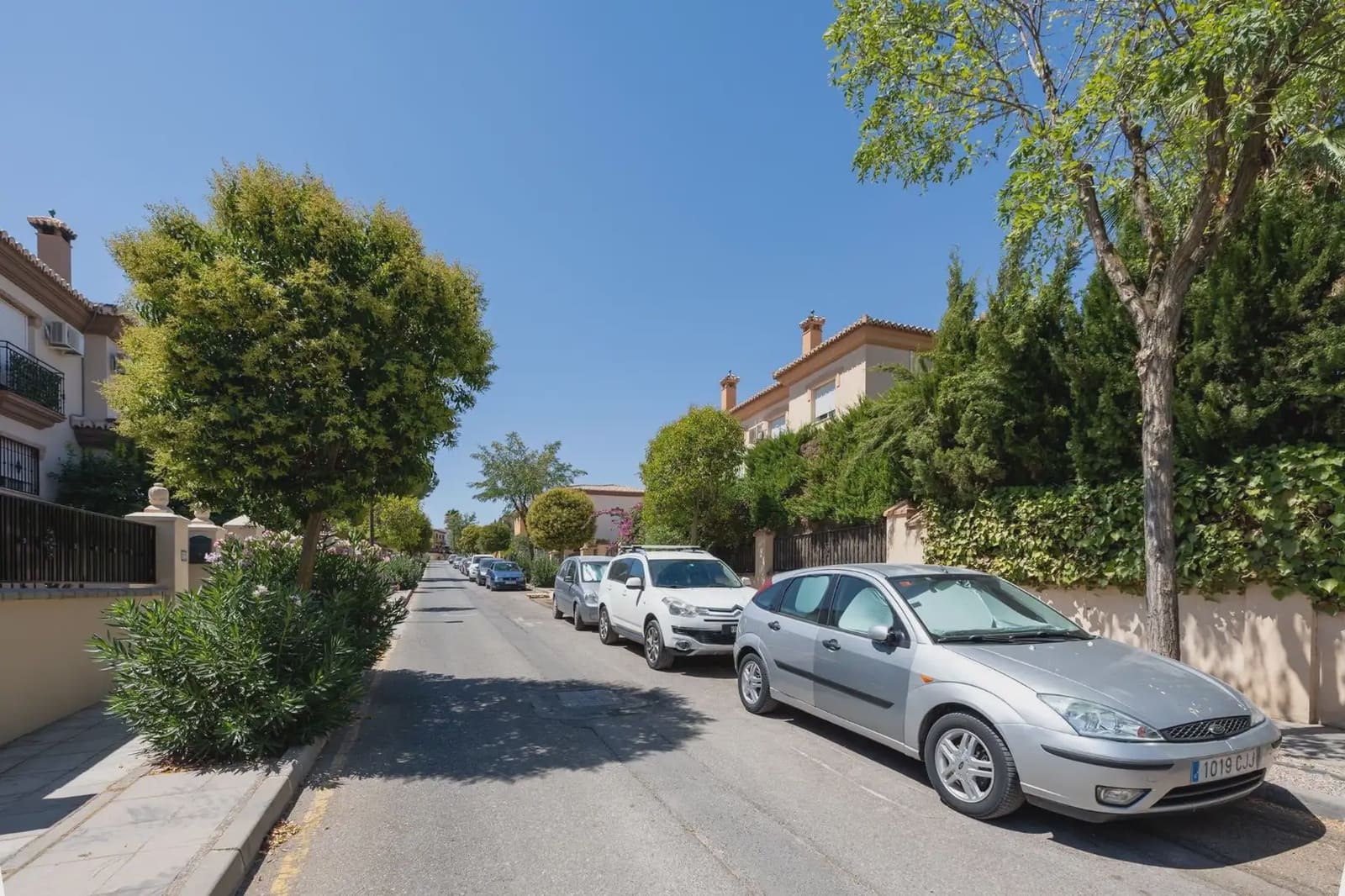Semi-detached Villa for sale in Vegas del Genil with pool garage - € 350,000 (Ref: 9837617)