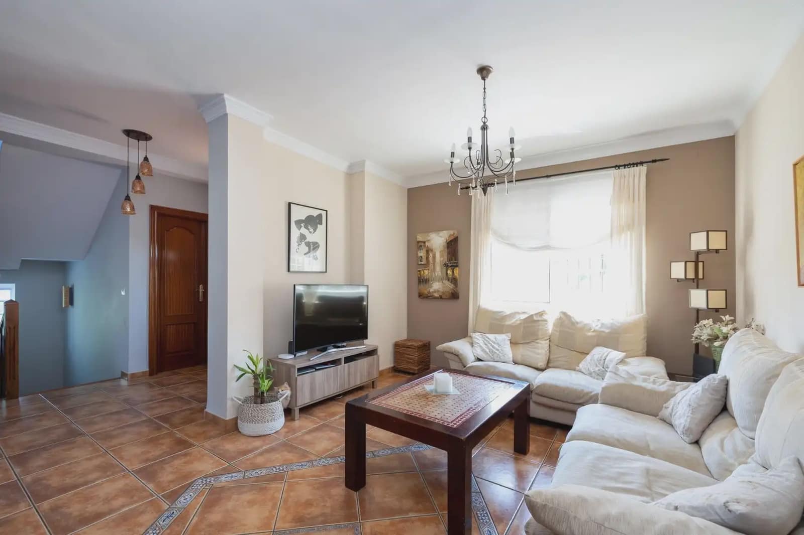 Semi-detached Villa for sale in Vegas del Genil with pool garage - € 350,000 (Ref: 9837617)