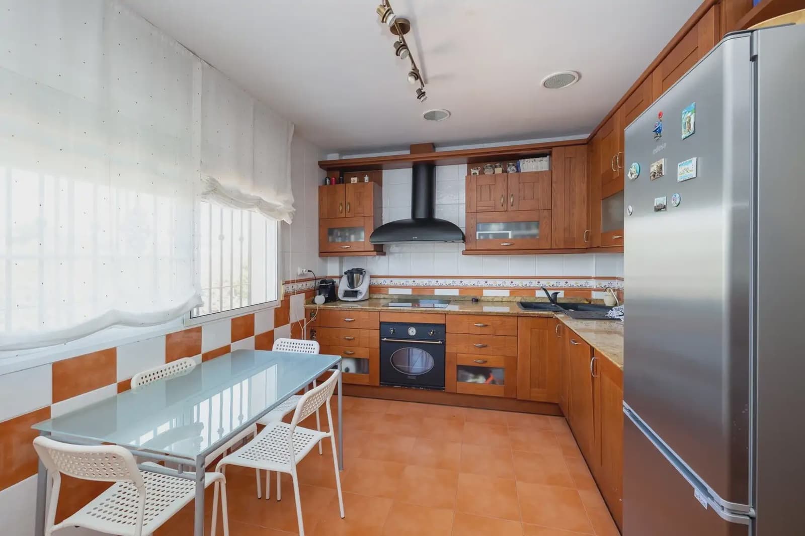 Semi-detached Villa for sale in Vegas del Genil with pool garage - € 350,000 (Ref: 9837617)