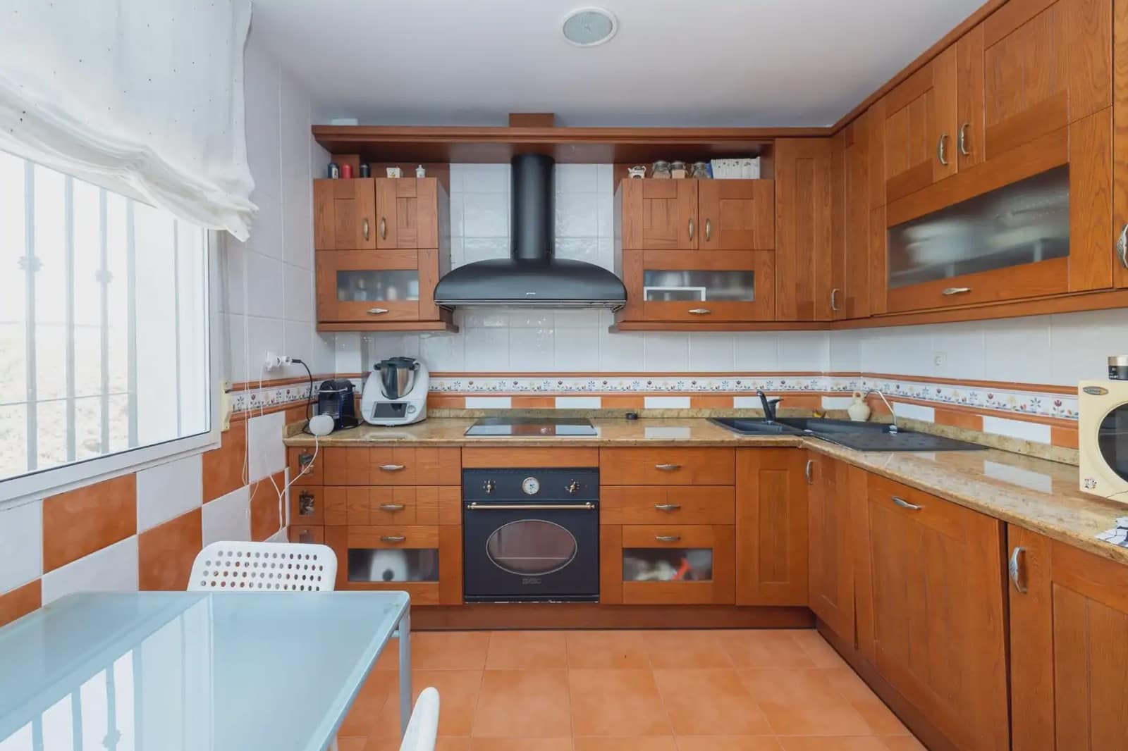Semi-detached Villa for sale in Vegas del Genil with pool garage - € 350,000 (Ref: 9837617)