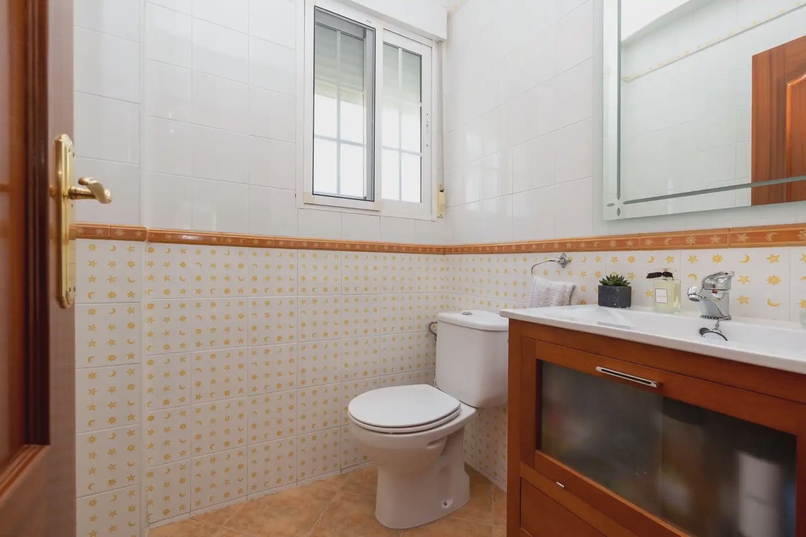Semi-detached Villa for sale in Vegas del Genil with pool garage - € 350,000 (Ref: 9837617)