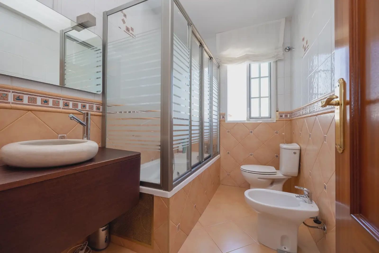 Semi-detached Villa for sale in Vegas del Genil with pool garage - € 350,000 (Ref: 9837617)