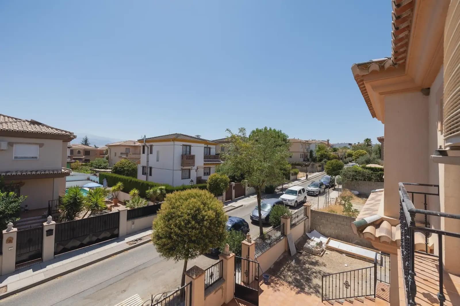 Semi-detached Villa for sale in Vegas del Genil with pool garage - € 350,000 (Ref: 9837617)
