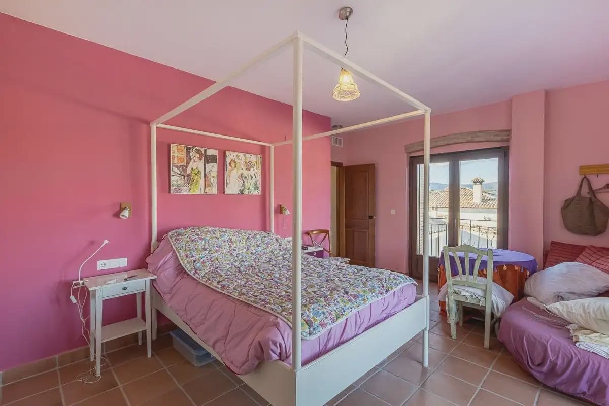 Villa til salg i Atarfe med swimmingpool garage - € 345.000 (Ref: 9837618)