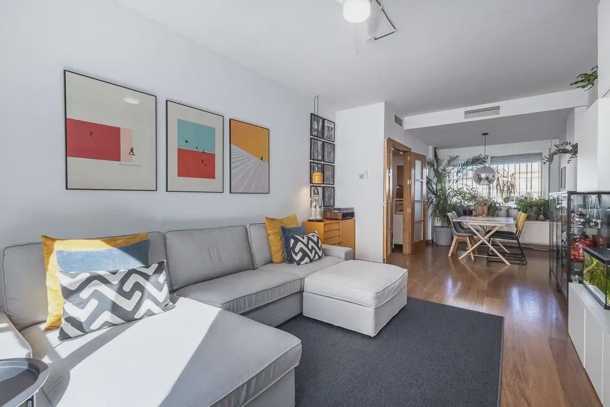 Omakotitalo myytävänä paikassa Churriana de la Vega mukana 
autotalli - 345 000 € (Ref: 9837619)