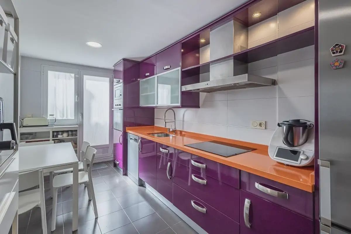 Omakotitalo myytävänä paikassa Churriana de la Vega mukana 
autotalli - 345 000 € (Ref: 9837619)