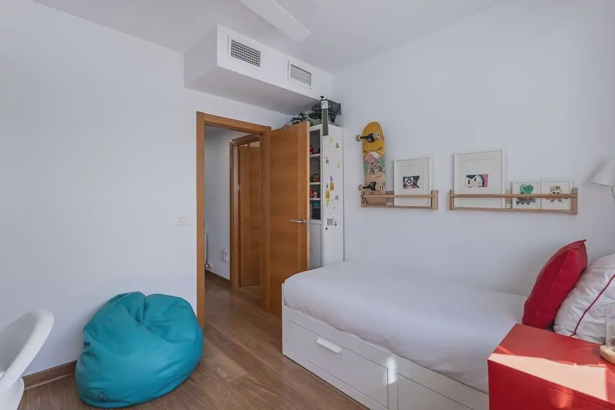 Omakotitalo myytävänä paikassa Churriana de la Vega mukana 
autotalli - 345 000 € (Ref: 9837619)