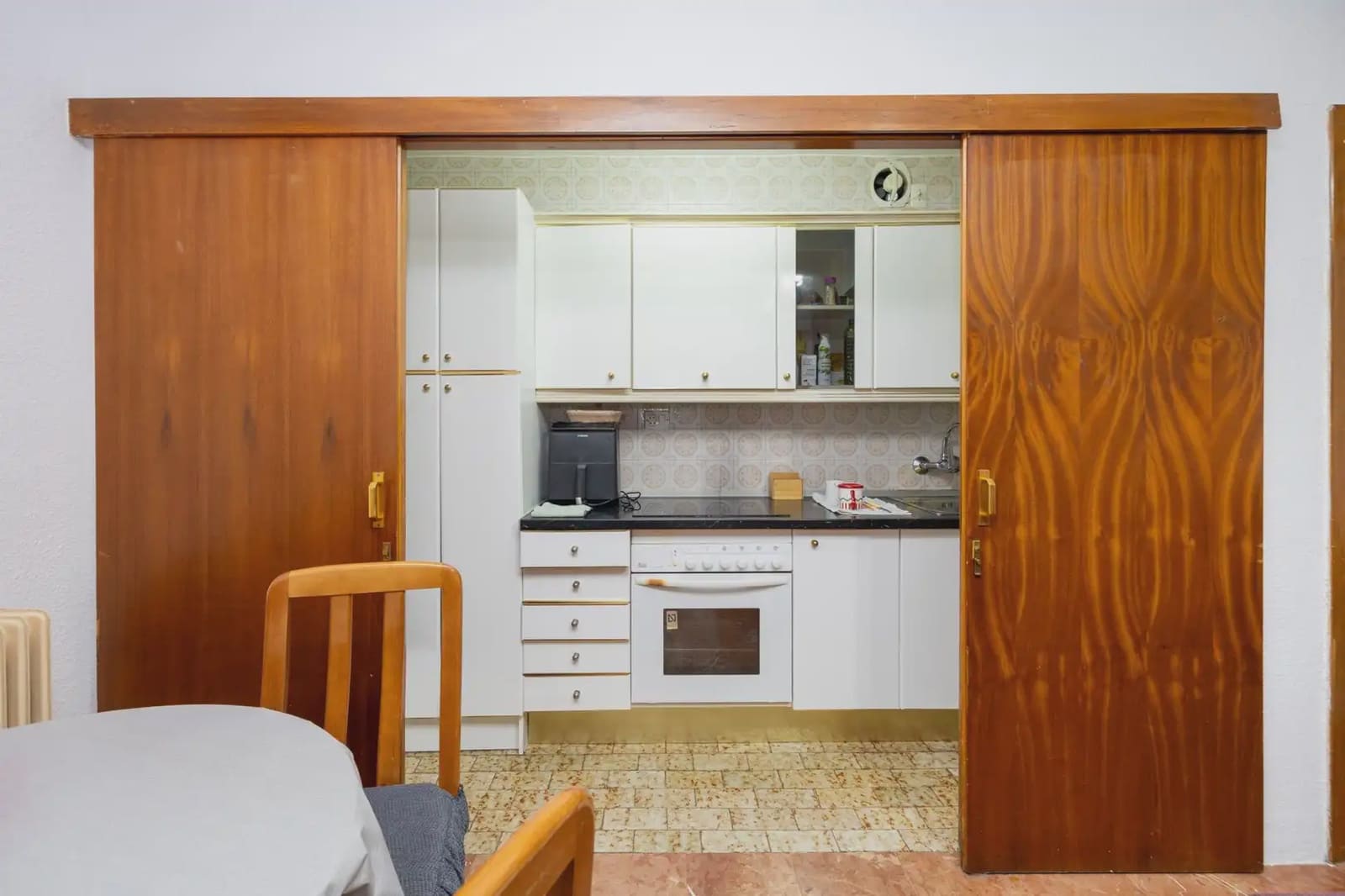 Lejlighed til salg i Granada by - € 245.000 (Ref: 9837620)