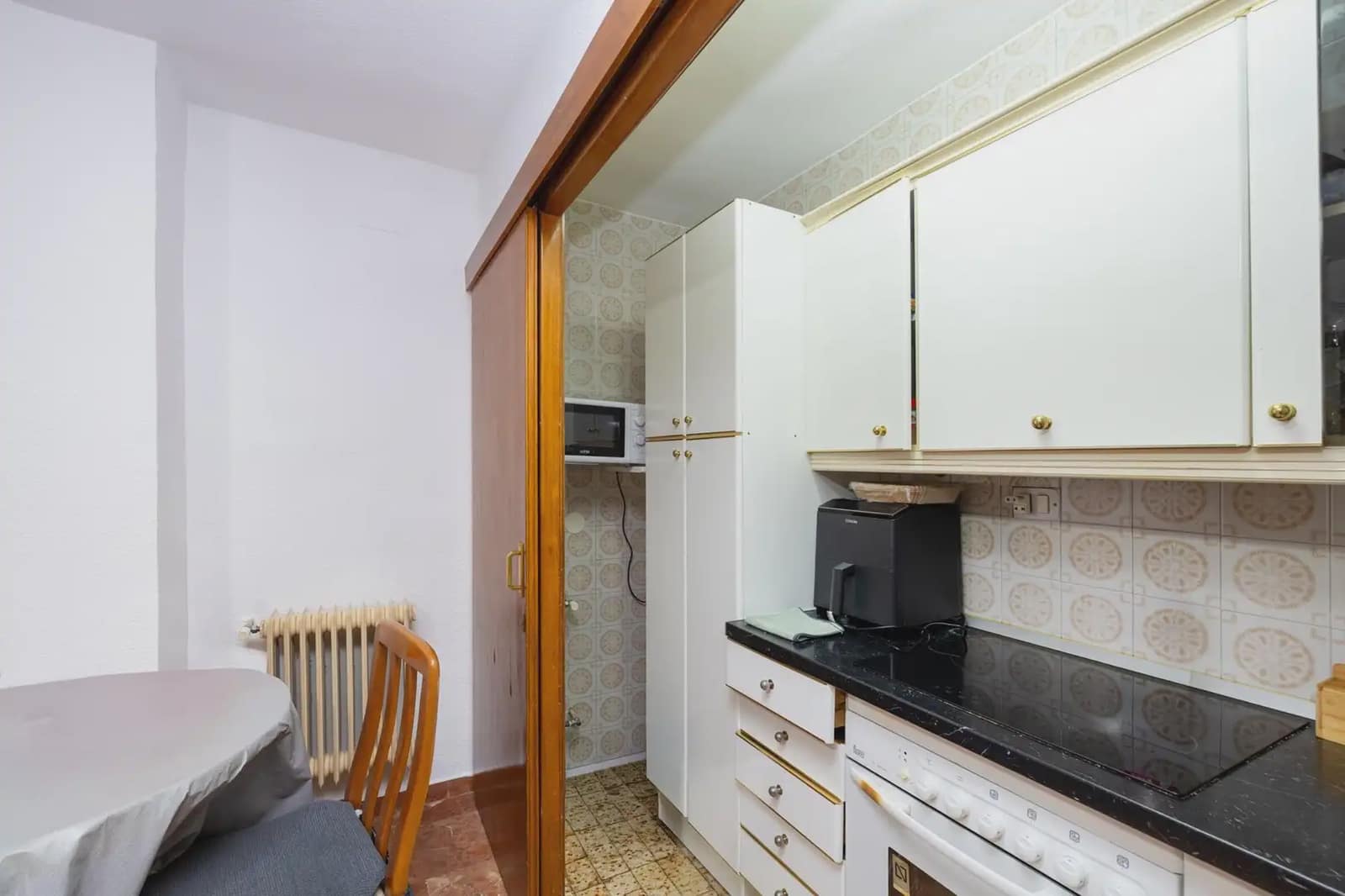 Lejlighed til salg i Granada by - € 245.000 (Ref: 9837620)