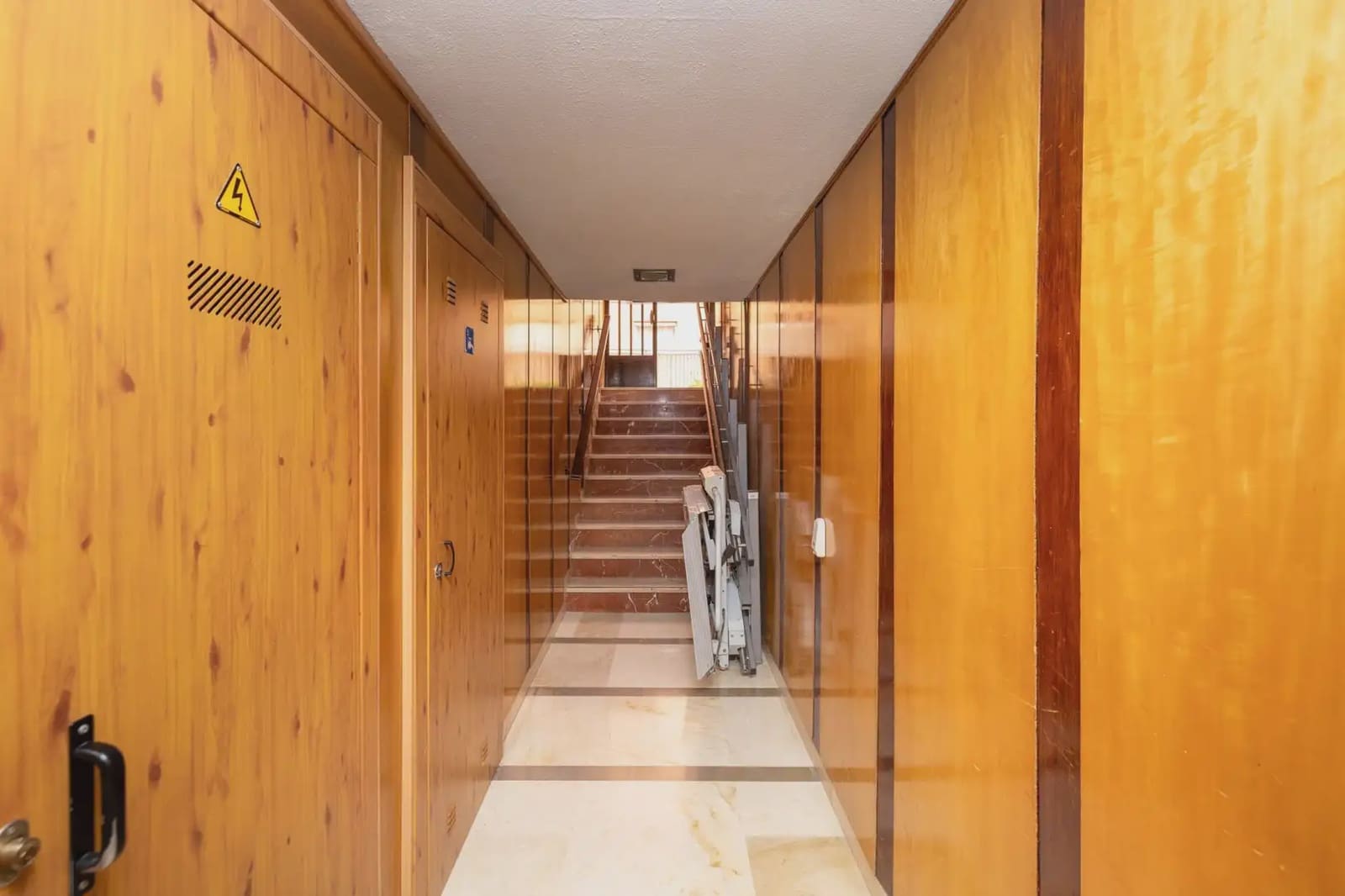 Lejlighed til salg i Granada by - € 245.000 (Ref: 9837620)