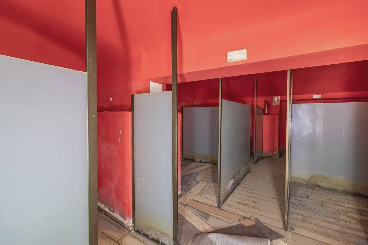 Erhverv til salg i Granada by - € 220.000 (Ref: 9837625)