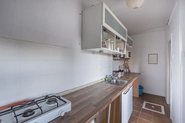 Villa for sale in Pedanias de Granada, Granada city - € 700,000 (Ref: 9837626)
