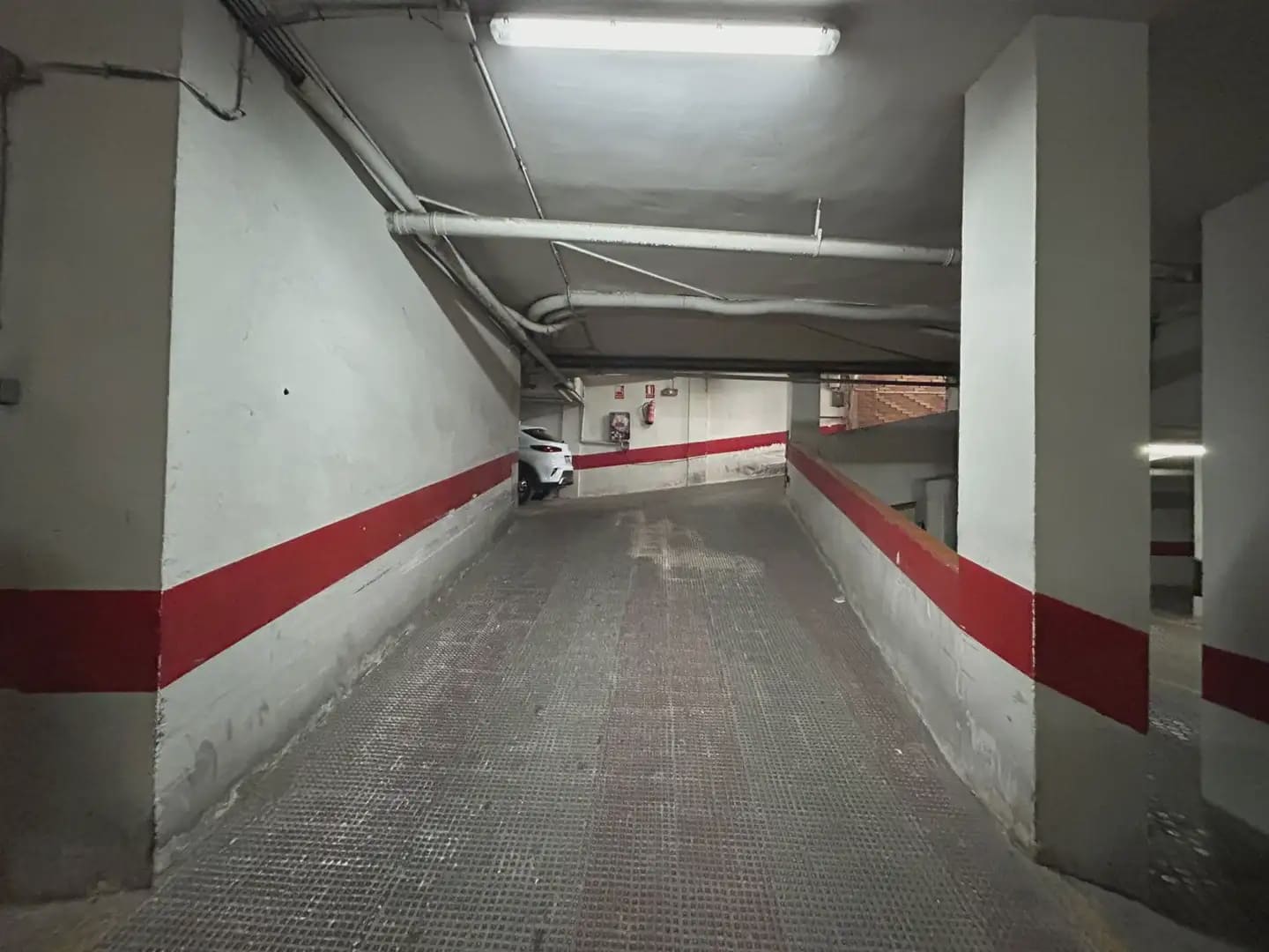Garasje til salgs i Granada by - € 14 000 (Ref: 9837628)