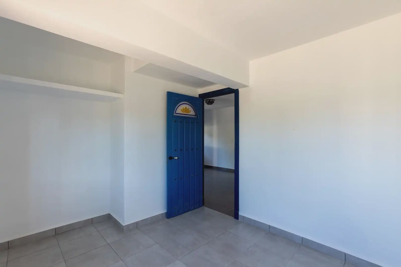 Villa for sale in Almunecar with pool garage - € 1,250,000 (Ref: 9837629)
