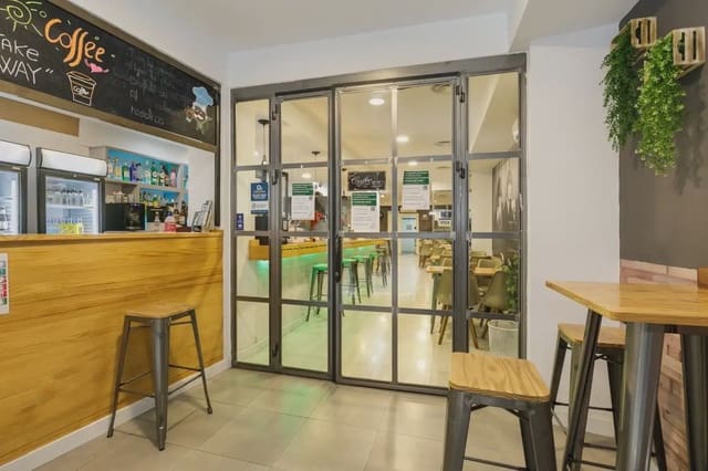 Erhverv til salg i Centro - Sagrario, Granada by - € 360.000 (Ref: 9837630)