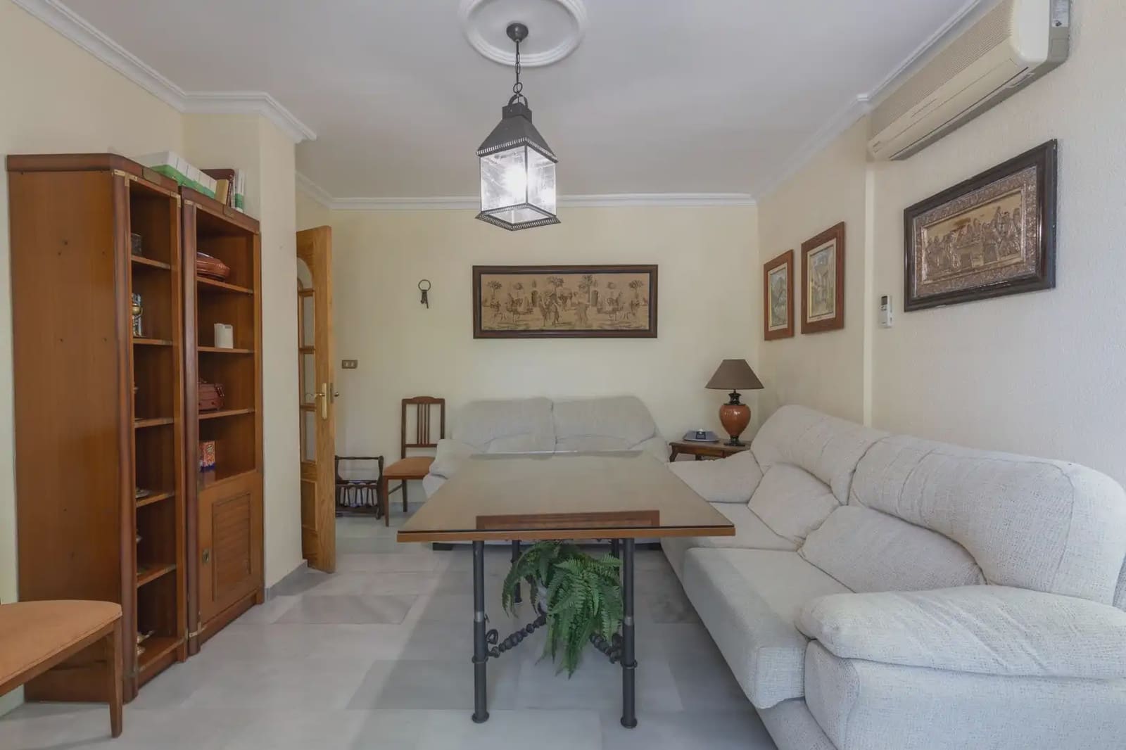 Villa til salg i Albolote med swimmingpool garage - € 560.000 (Ref: 9837634)