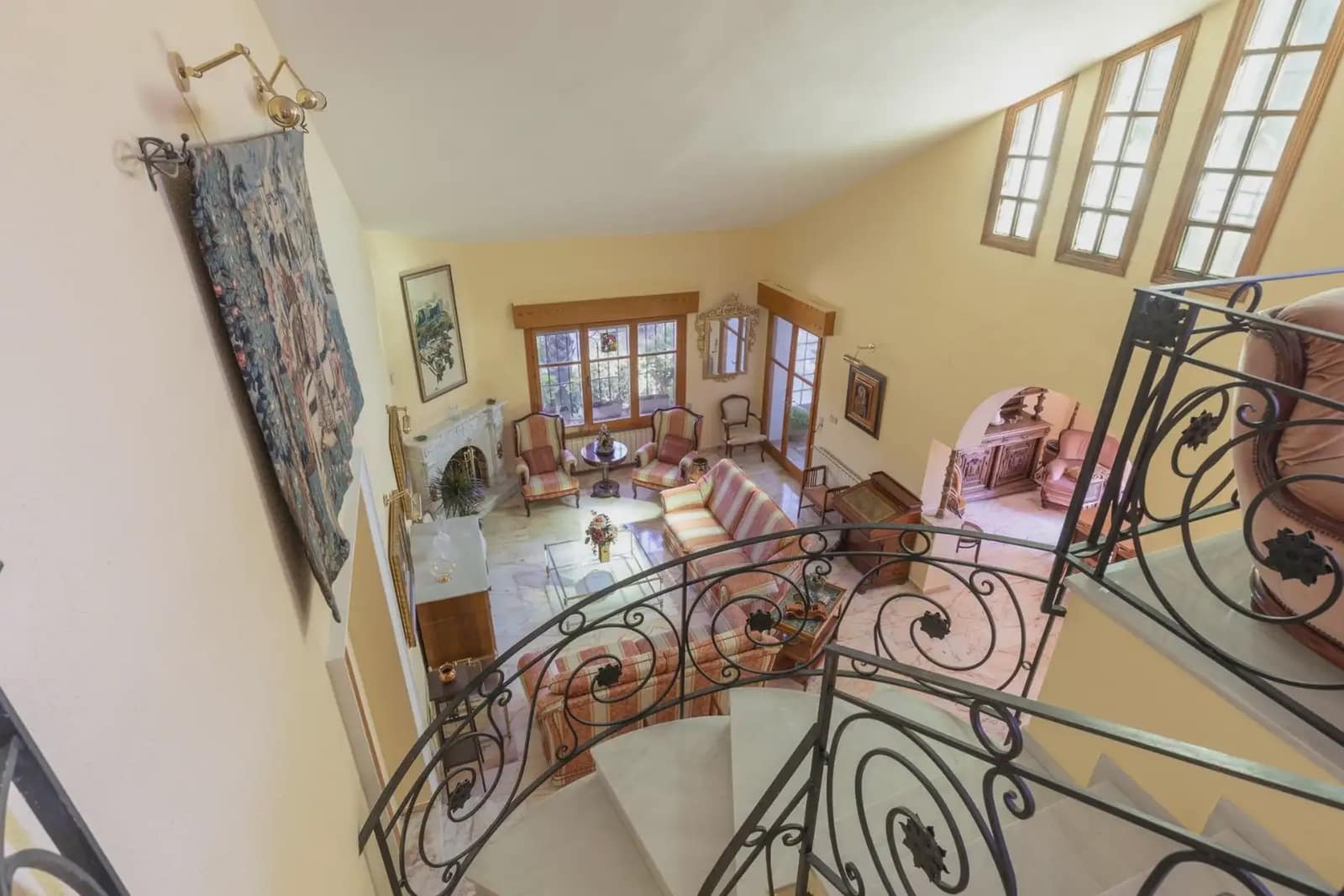 Villa til salg i Albolote med swimmingpool garage - € 560.000 (Ref: 9837634)