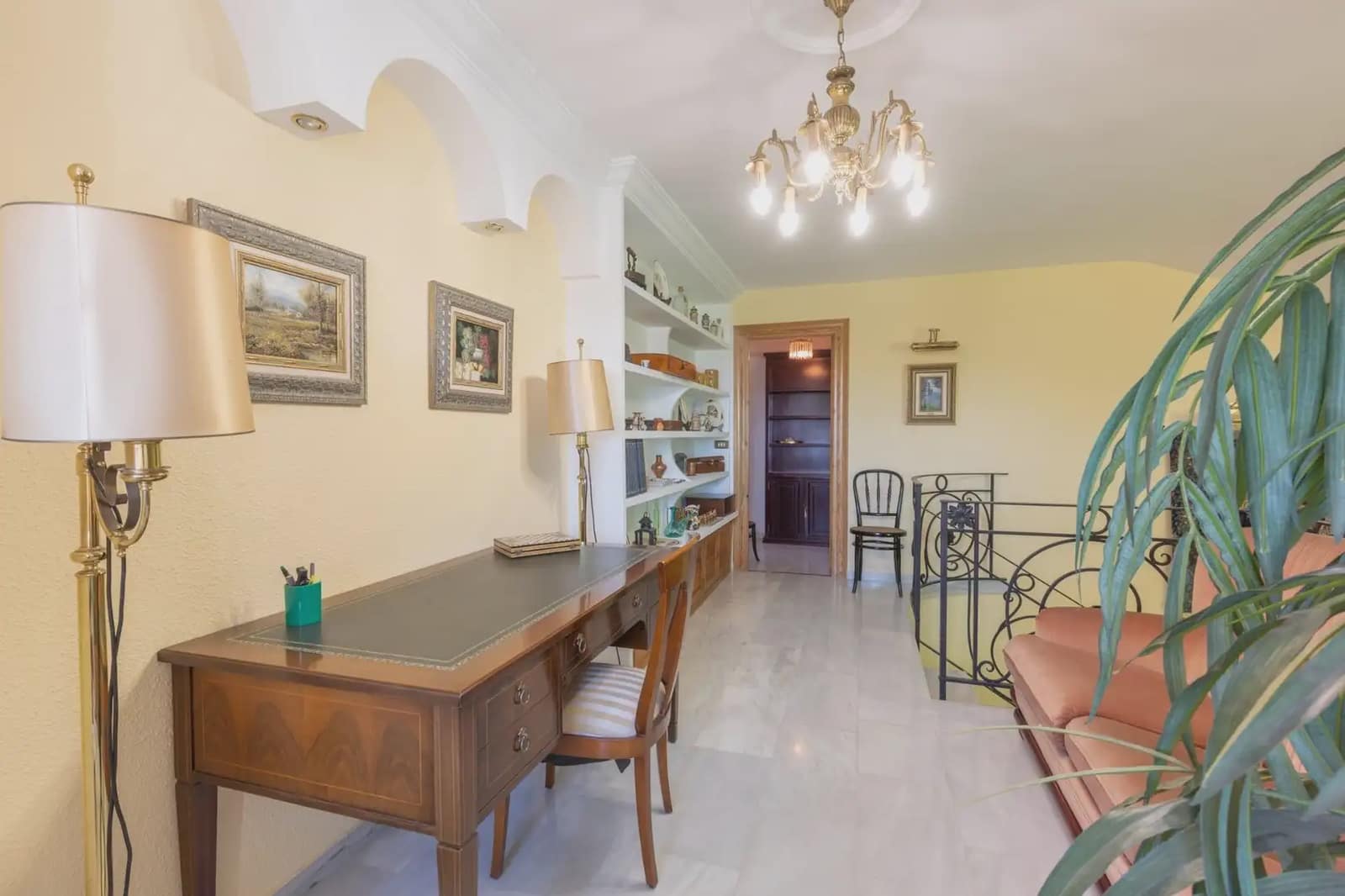 Villa til salg i Albolote med swimmingpool garage - € 560.000 (Ref: 9837634)
