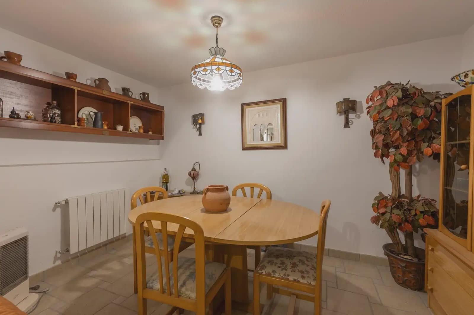 Villa til salg i Albolote med swimmingpool garage - € 560.000 (Ref: 9837634)