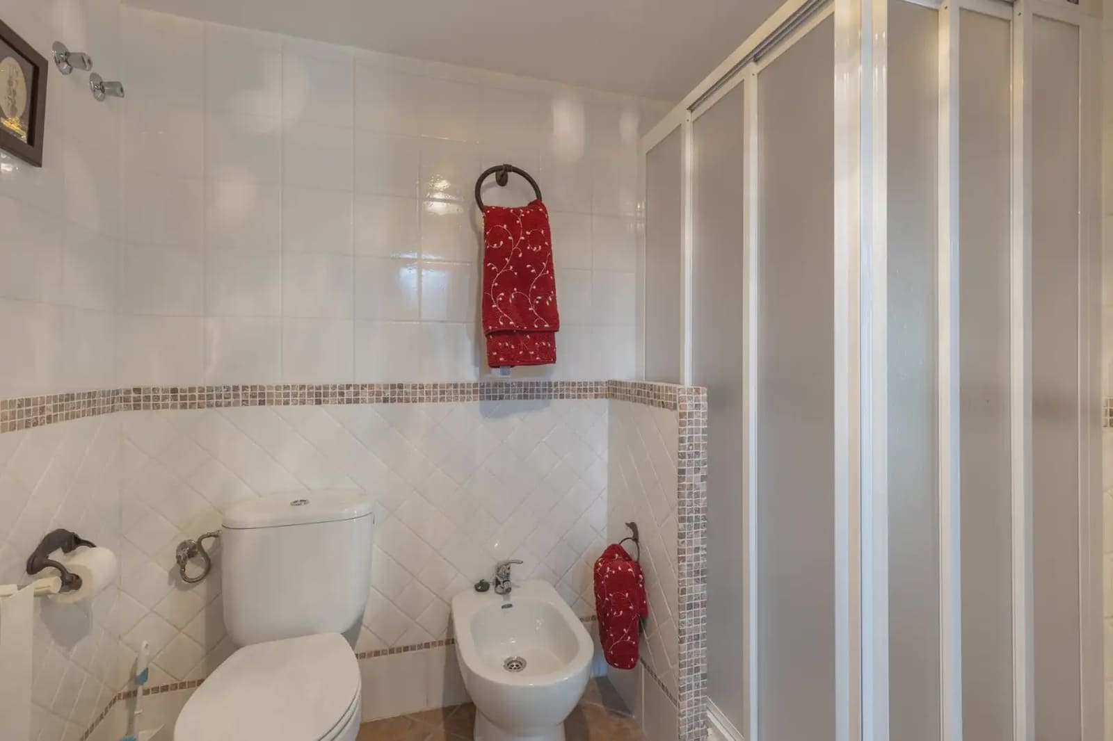 Villa til salg i Albolote med swimmingpool garage - € 560.000 (Ref: 9837634)