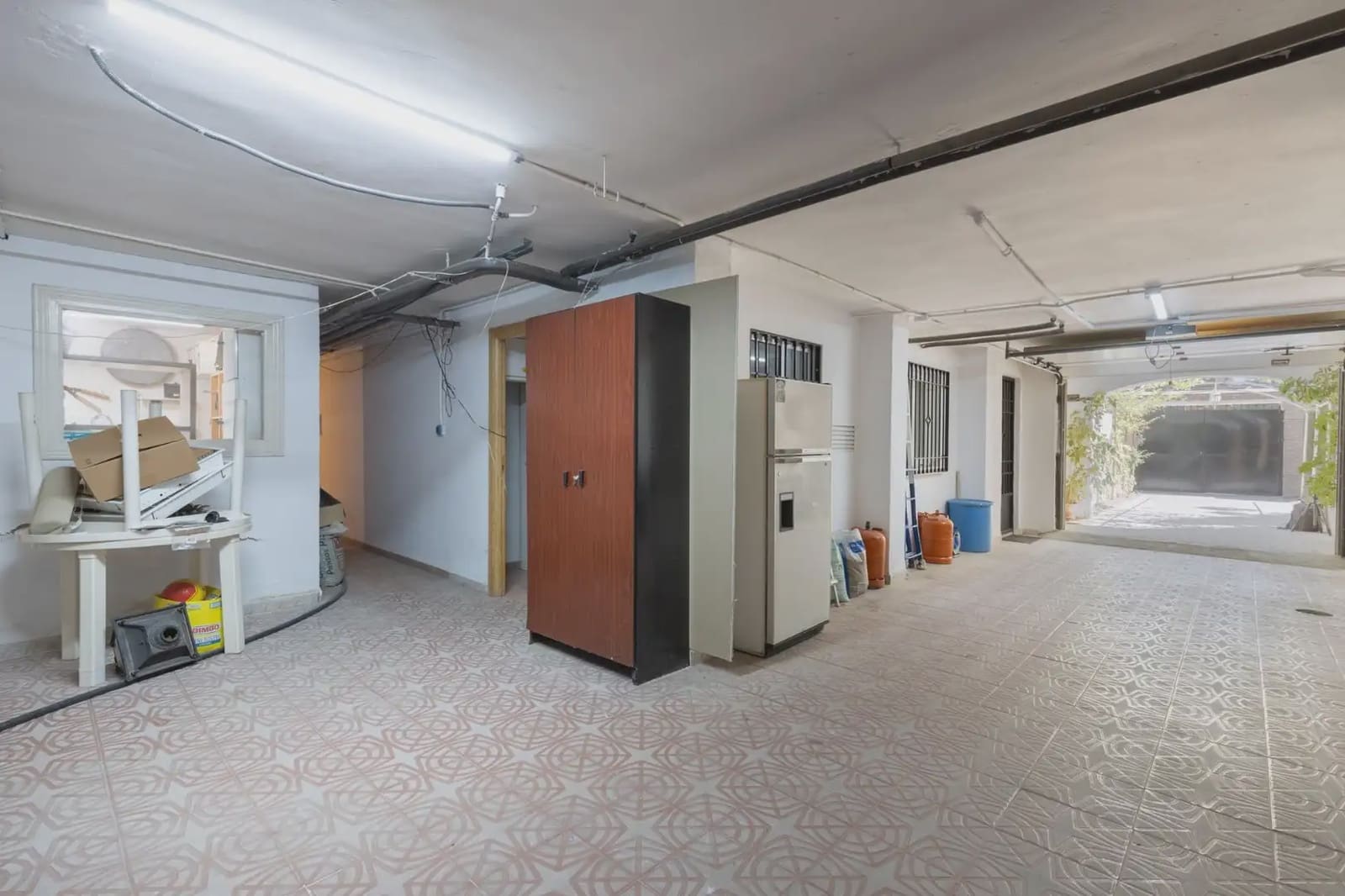 Villa til salg i Albolote med swimmingpool garage - € 560.000 (Ref: 9837634)