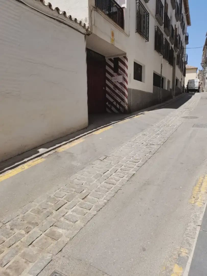 Garasje til salgs i Granada by - € 39 000 (Ref: 9837636)