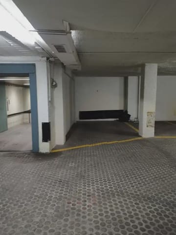 Garage for sale in San Matías - Realejo, Granada city - € 39,000 (Ref: 9837636)