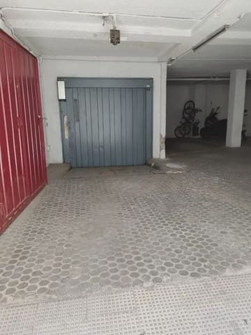 Garage for sale in San Matías - Realejo, Granada city - € 39,000 (Ref: 9837636)