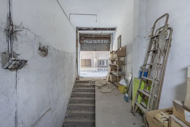 Erhverv til salg i Centro - Sagrario, Granada by - € 75.000 (Ref: 9837637)