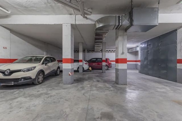Garage for sale in Figares, Granada city - € 30,000 (Ref: 9837640)