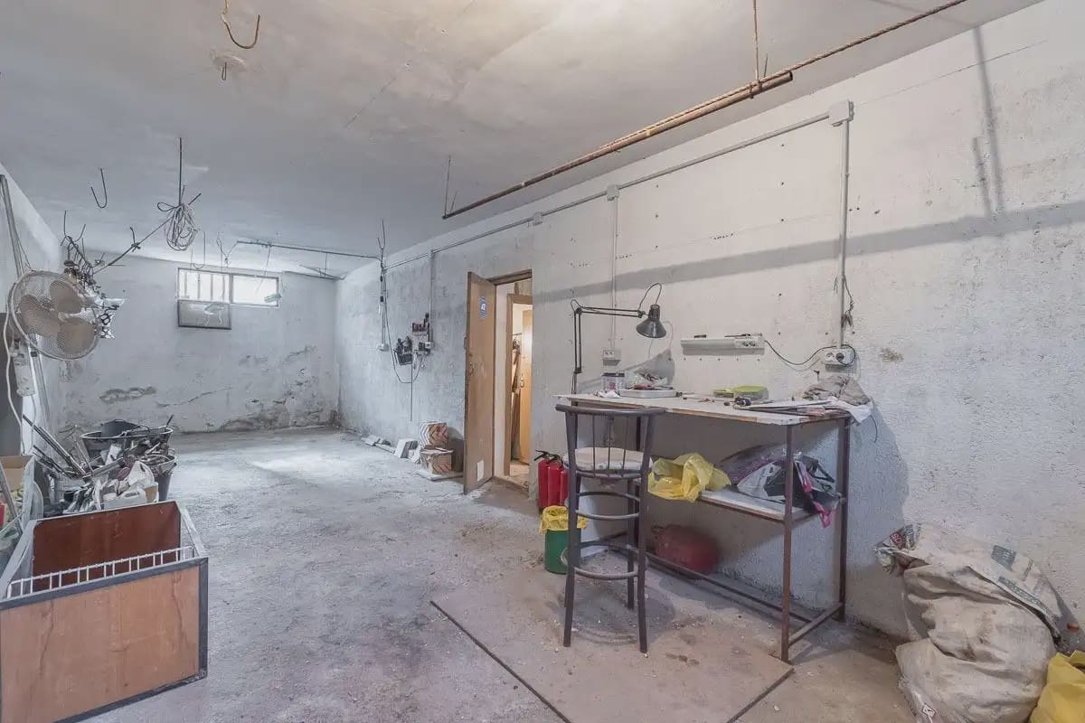 Villa zu verkaufen in Granada Stadt mit Pool Garage - 492.000 € (Ref: 9837642)