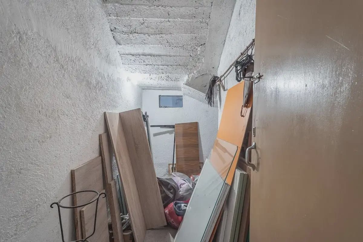 Villa zu verkaufen in Granada Stadt mit Pool Garage - 492.000 € (Ref: 9837642)
