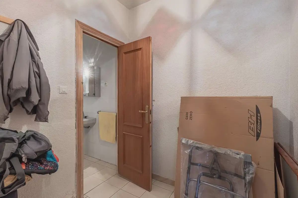 Villa zu verkaufen in Granada Stadt mit Pool Garage - 492.000 € (Ref: 9837642)